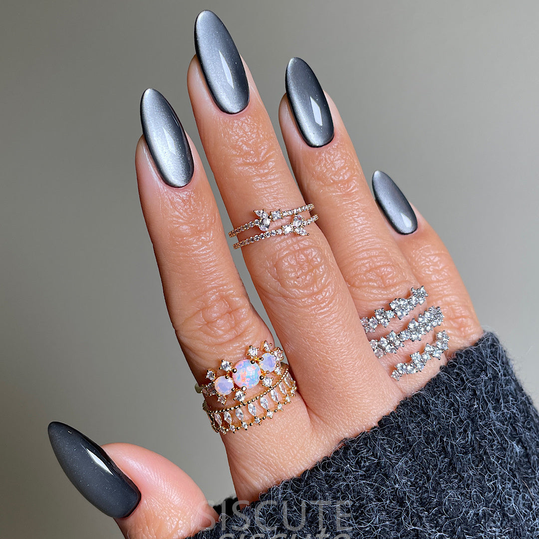 siscute press on nails ash grey cat eyes in long almond