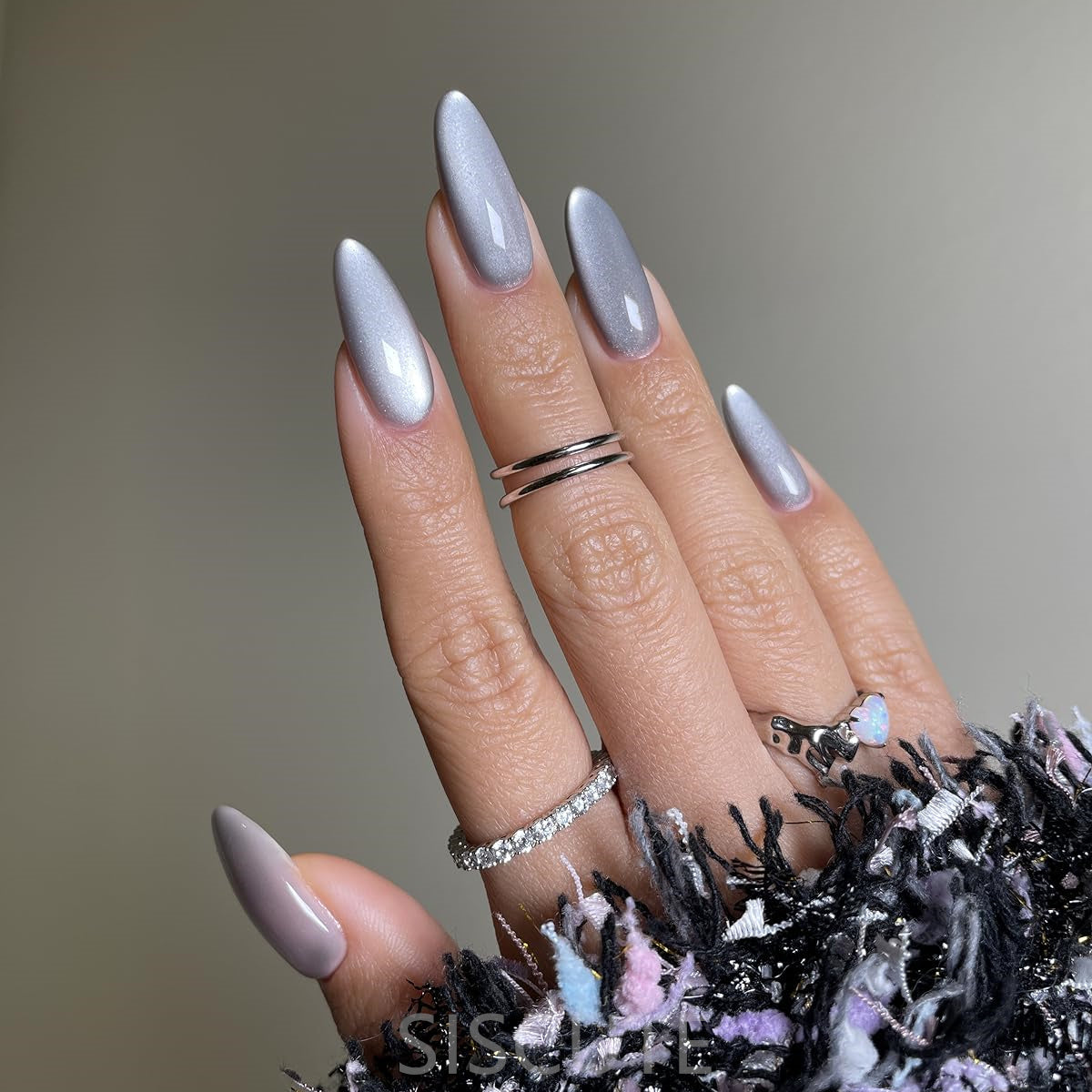 siscute press on nails grey cat eyes in long almond