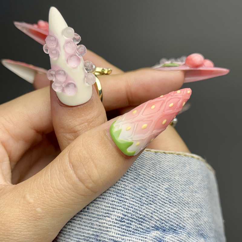 Siscute handmade press on nails